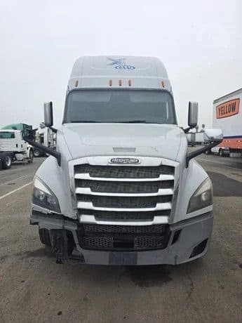 2019 Freightliner Cascadia 126 thumbnail 14