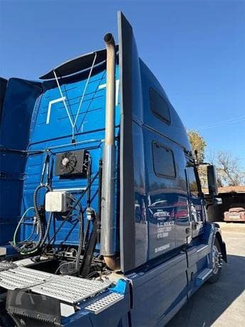 2016 Volvo VNL64T780 thumbnail 6